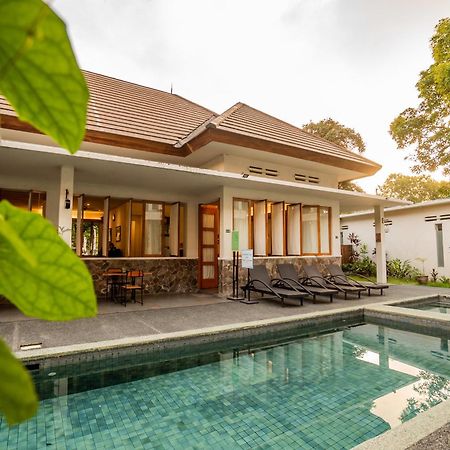 Hotel Blambangan Banyuwangi  Exterior foto