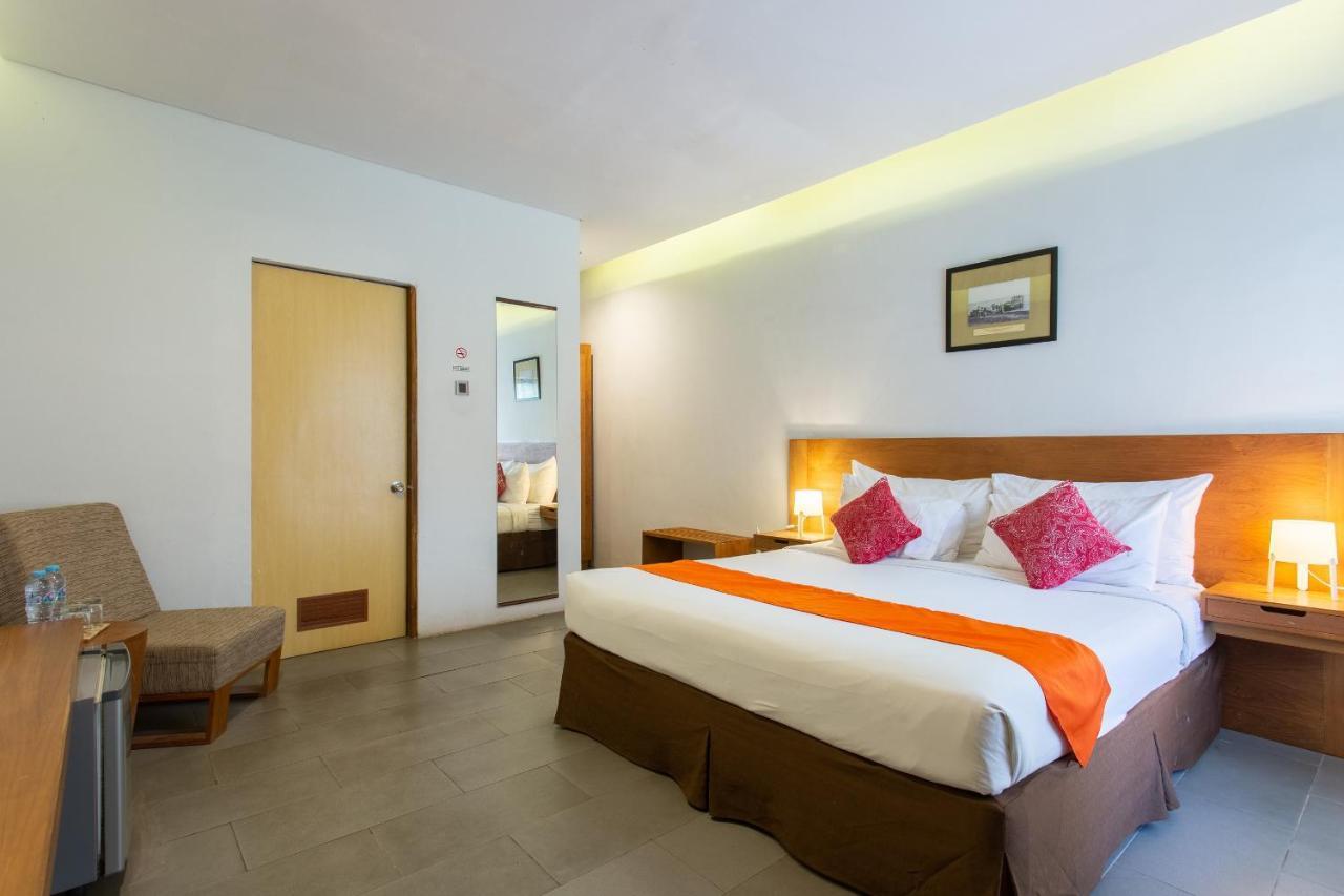 Hotel Blambangan Banyuwangi  Exterior foto